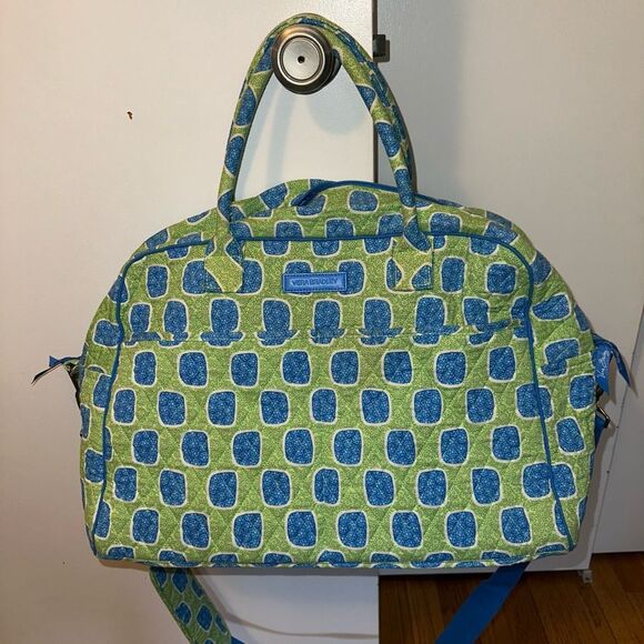 Vera Bradley Weekend Travel Duffel Bag Doodle Daisy Blue Green Floral NWOT - Picture 2 of 7